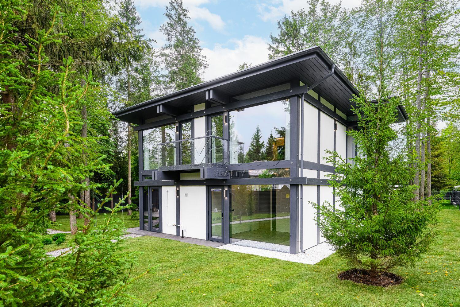 2-этажный коттедж 294 м² с отделкой