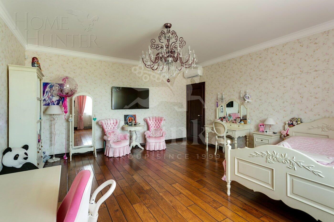 2-этажный коттедж 613 м² с отделкой