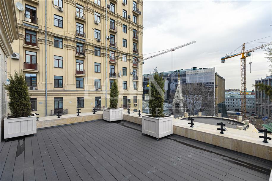 7-КОМН. ПЕНТХАУС БЕЗ ОТДЕЛКИ 392.1 М² НА 5 ЭТАЖЕ