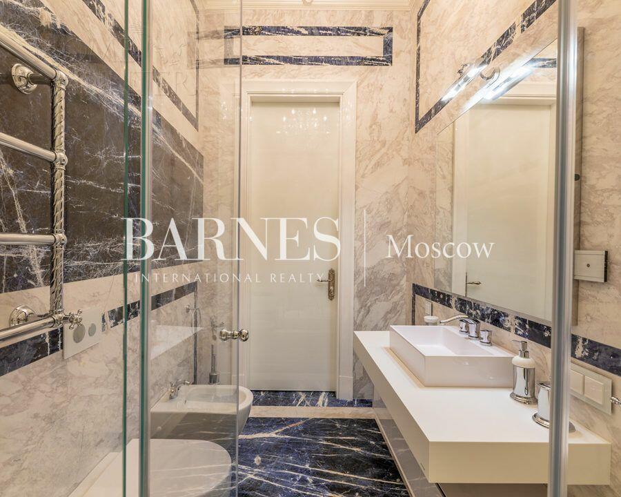 3-КОМН. АПАРТАМЕНТЫ С ОТДЕЛКОЙ 269 М² НА 69 ЭТАЖЕ