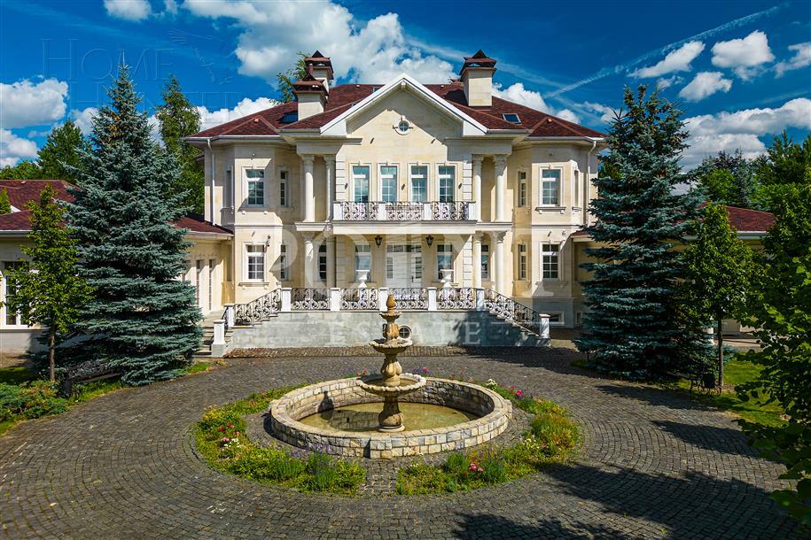 2-этажный коттедж 1 400 м² с отделкой