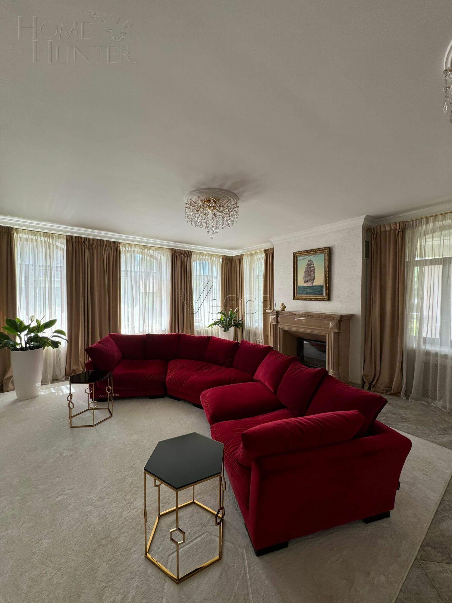 2-этажный коттедж 400 м² с отделкой