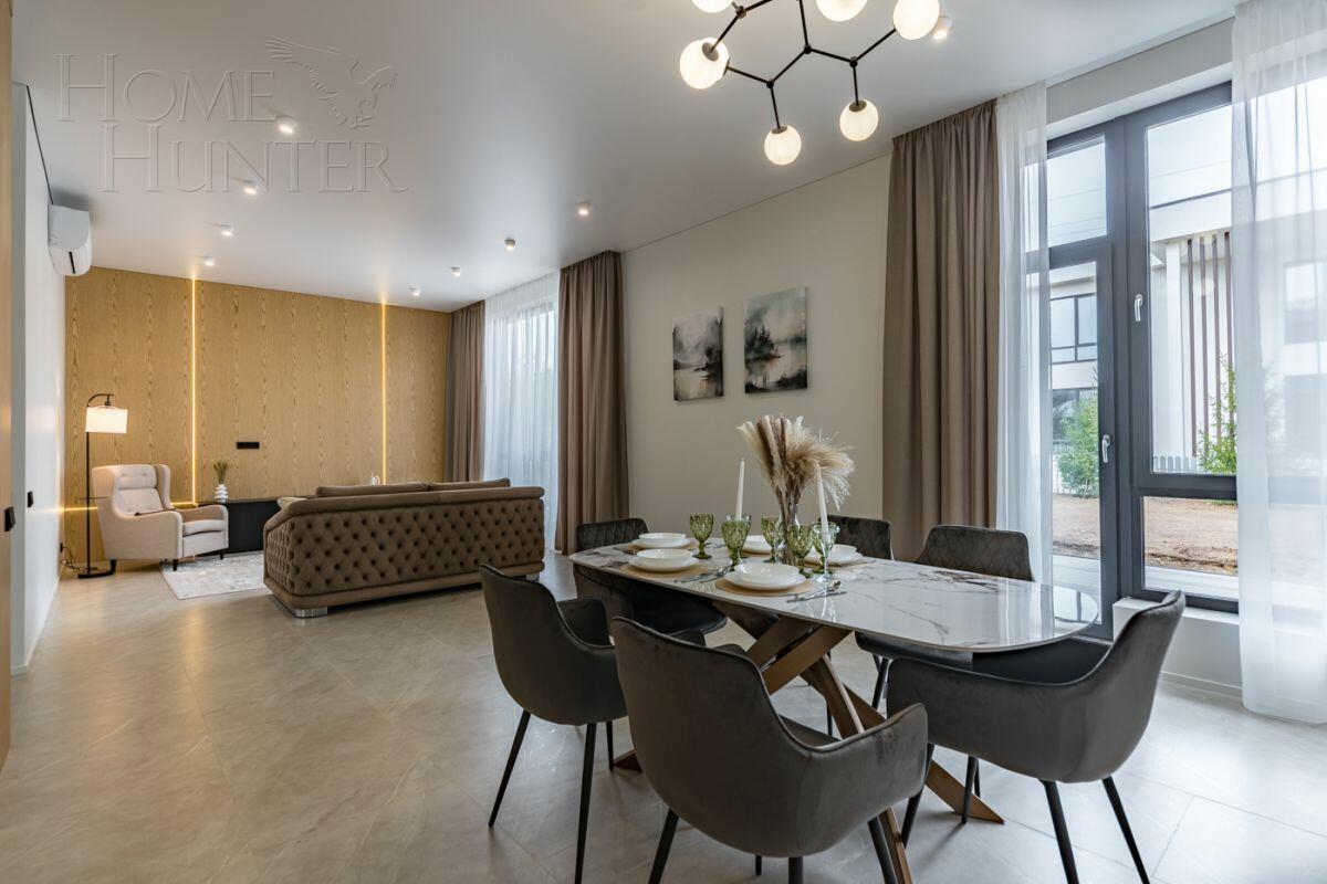 2-этажный коттедж 261 м² с отделкой