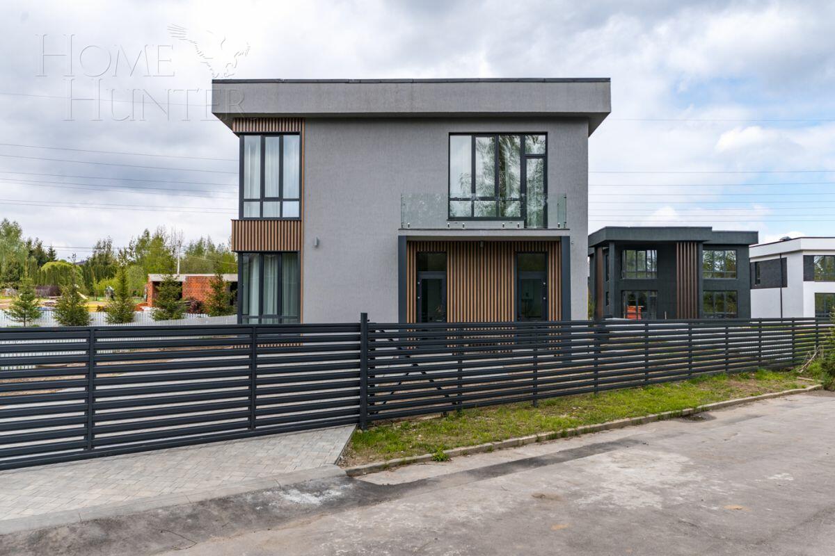 2-этажный коттедж 261 м² с отделкой