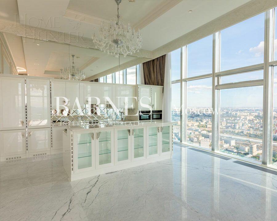 3-КОМН. АПАРТАМЕНТЫ С ОТДЕЛКОЙ 269 М² НА 69 ЭТАЖЕ