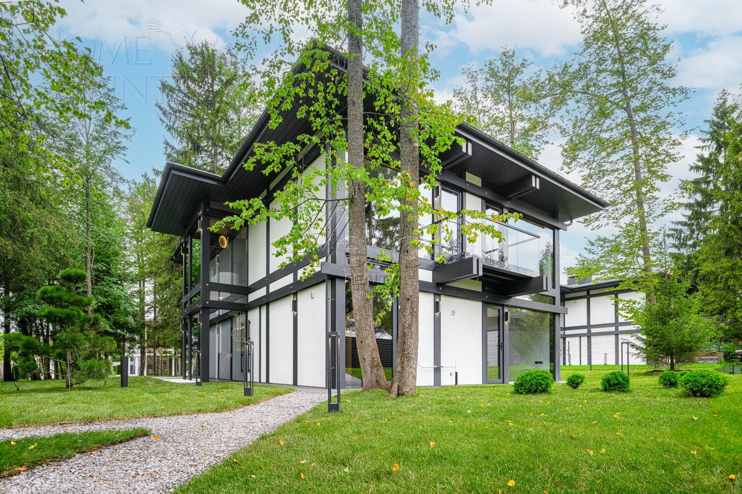 2-этажный коттедж 294 м² с отделкой