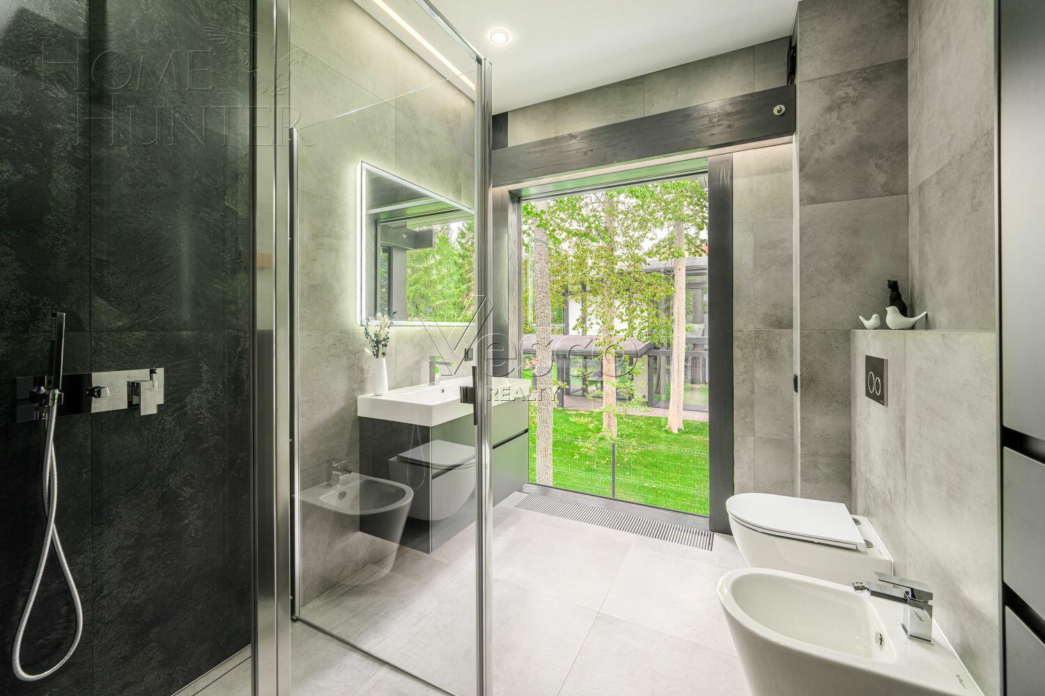 2-этажный коттедж 294 м² с отделкой