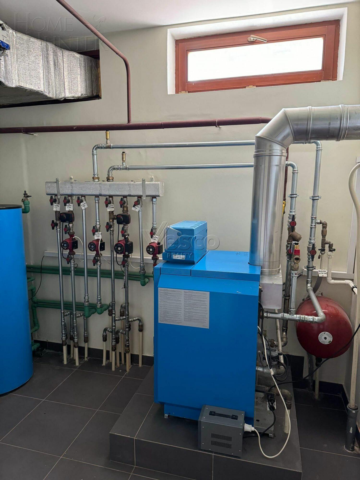 2-этажный коттедж 400 м² с отделкой