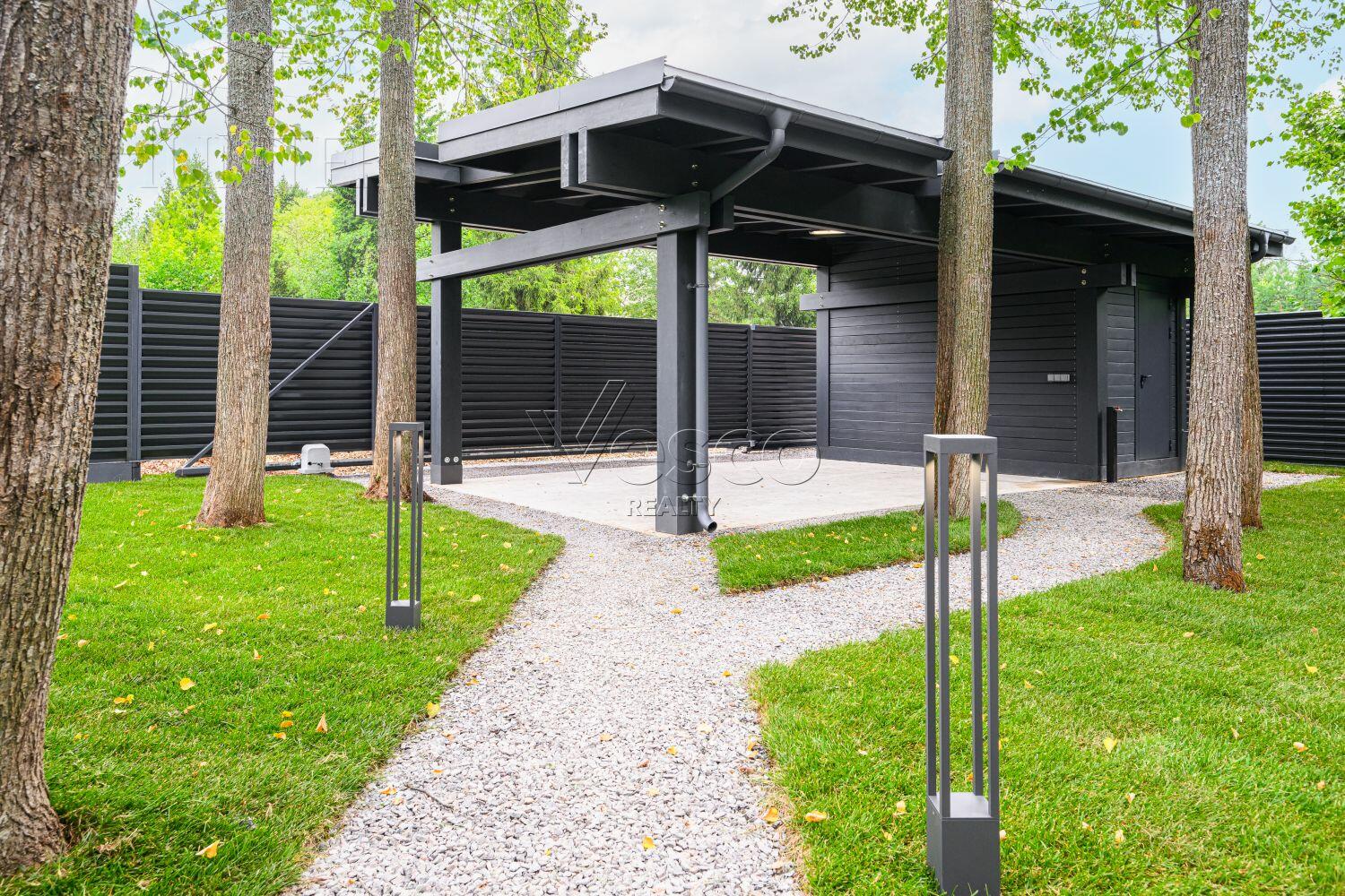 2-этажный коттедж 294 м² с отделкой