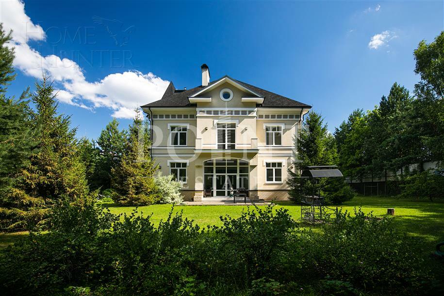 2-этажный коттедж 780 м² с отделкой