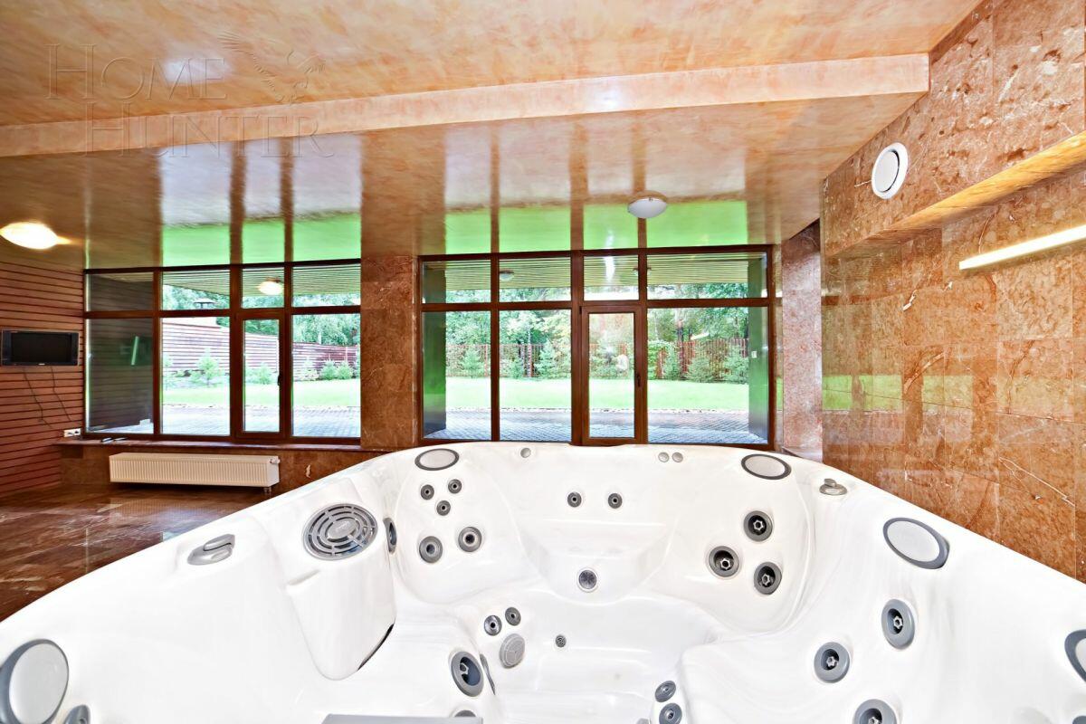 1-этажный коттедж 1 000 м² с отделкой