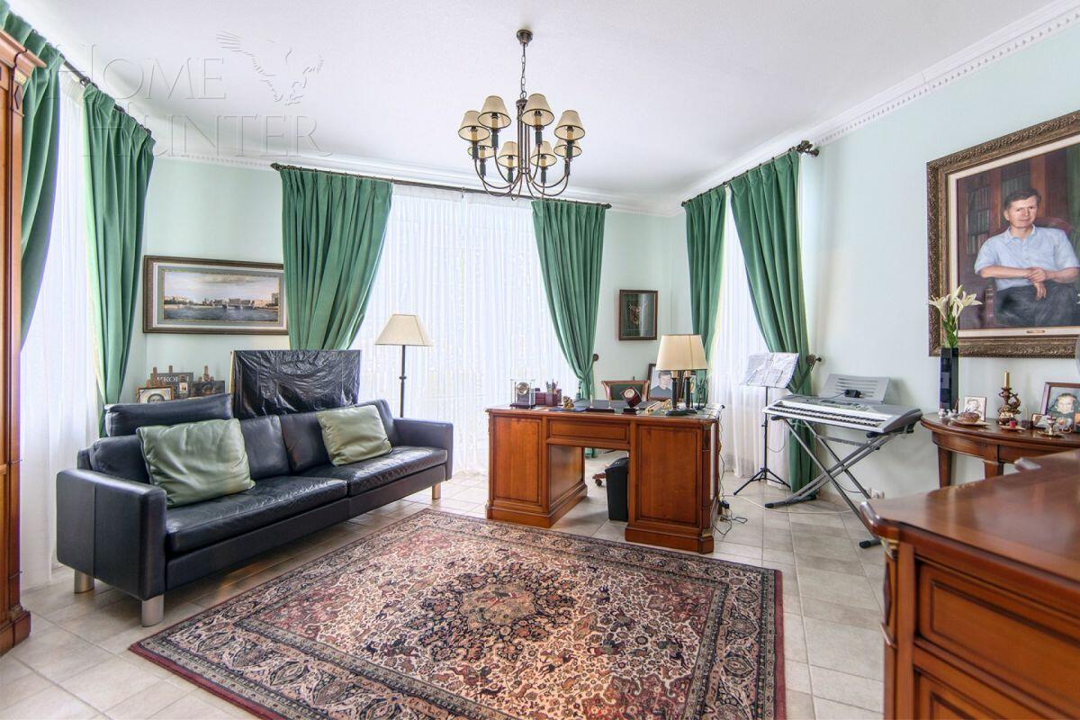 2-этажный коттедж 625 м² с отделкой