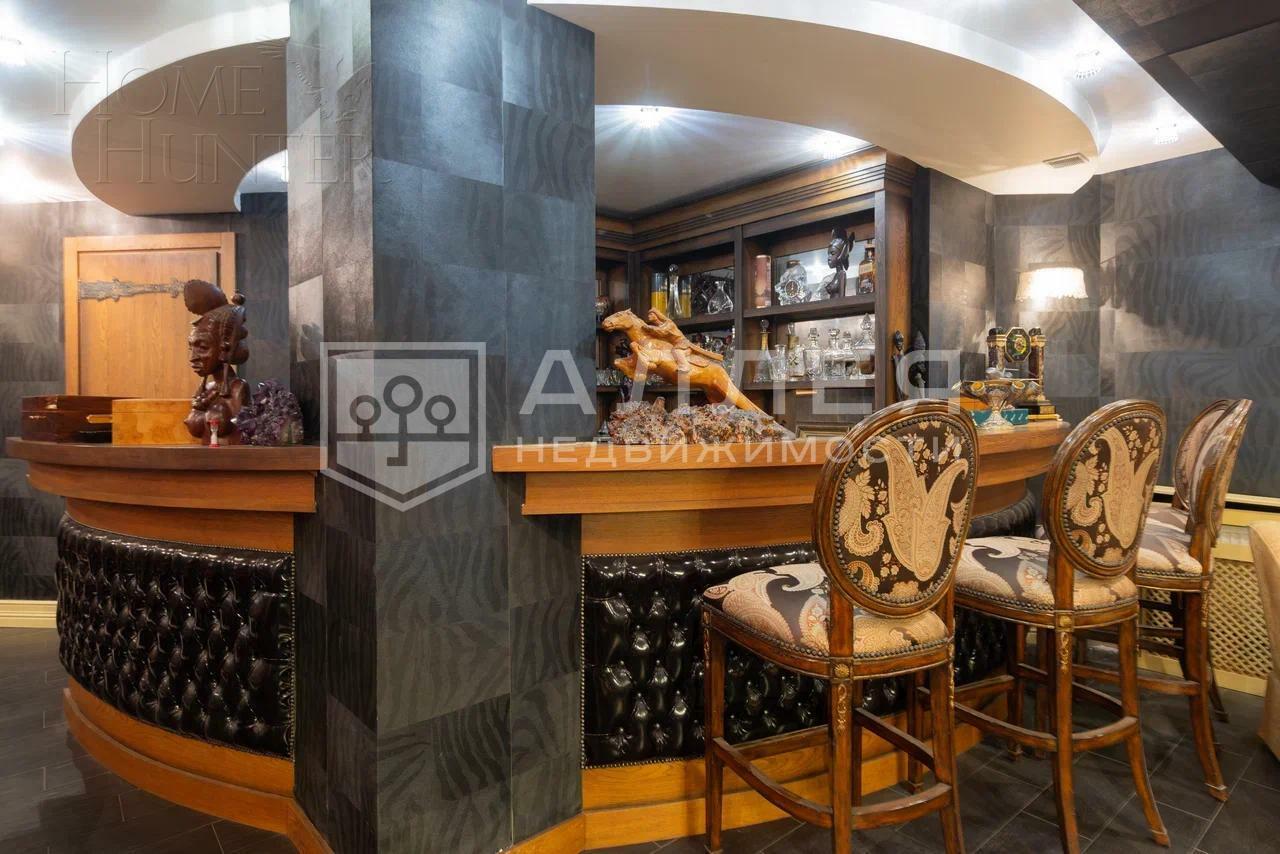 2-этажный коттедж 1 400 м² с отделкой