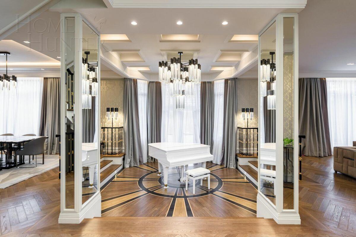 3-этажный коттедж 1 100 м² с отделкой