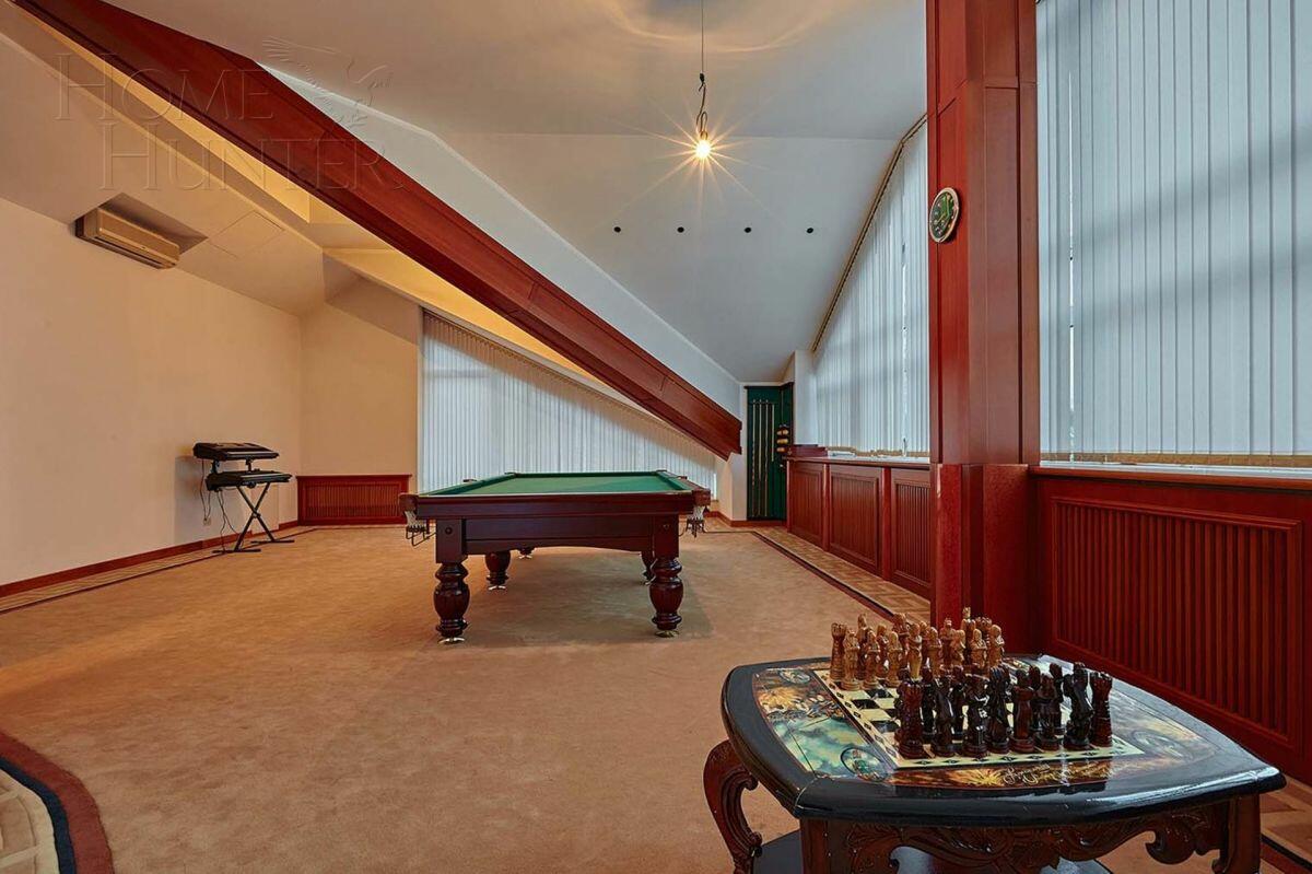 2-этажный коттедж 800 м² с отделкой