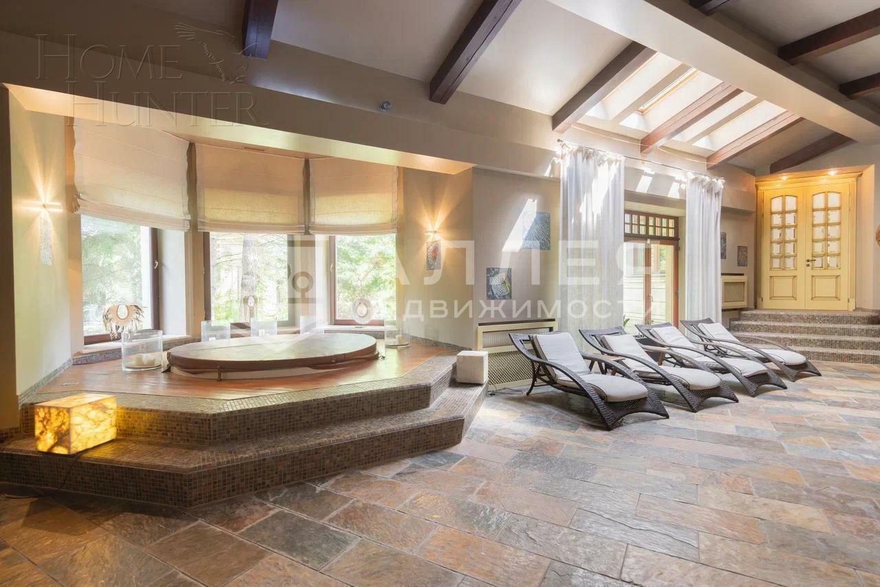 2-этажный коттедж 1 400 м² с отделкой