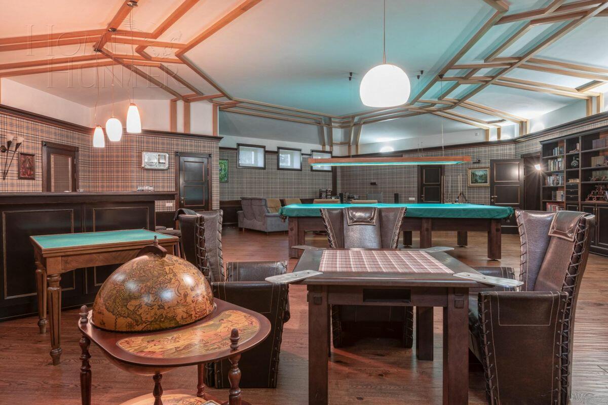 2-этажный коттедж 2 000 м² с отделкой