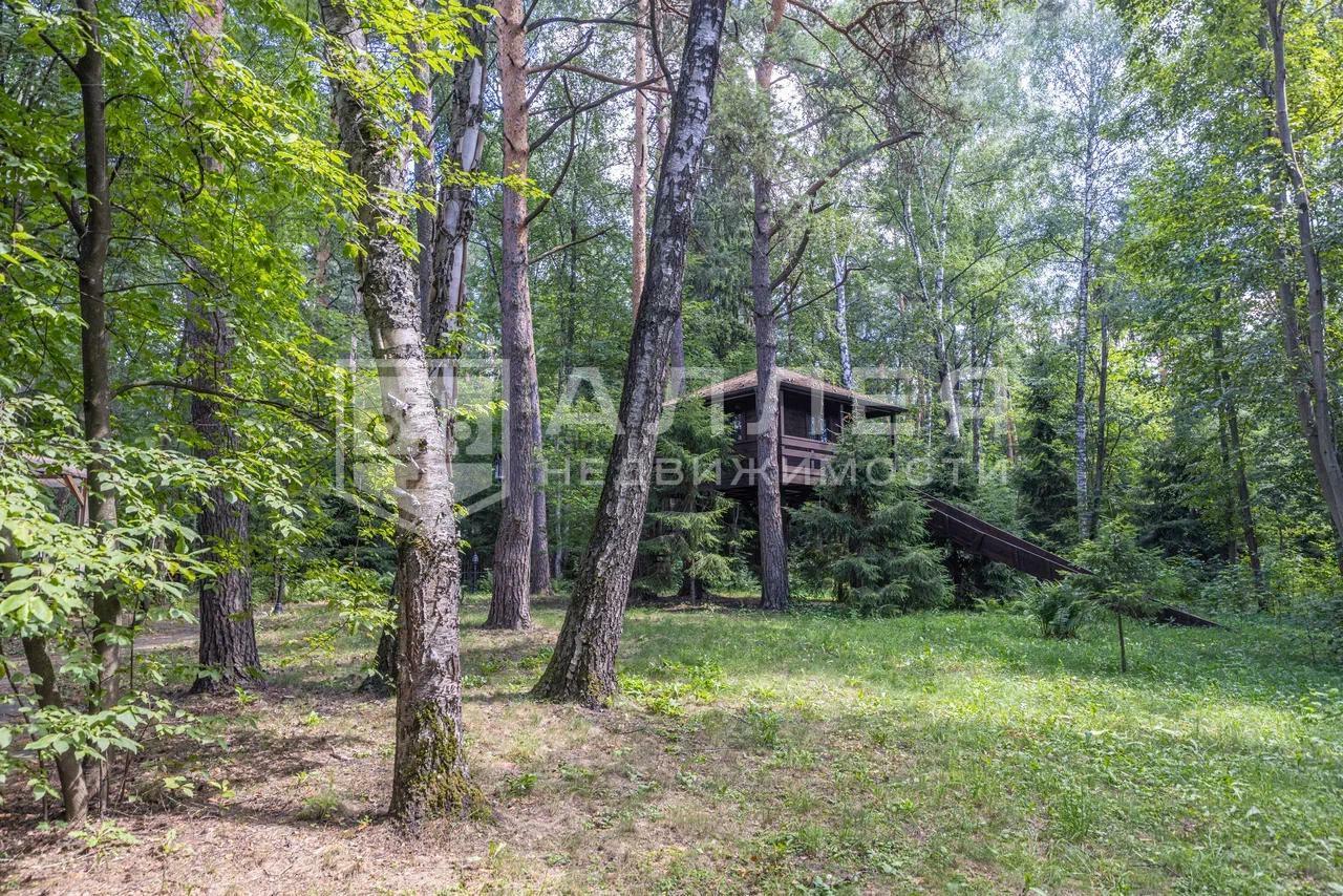 2-этажный коттедж 1 400 м² с отделкой