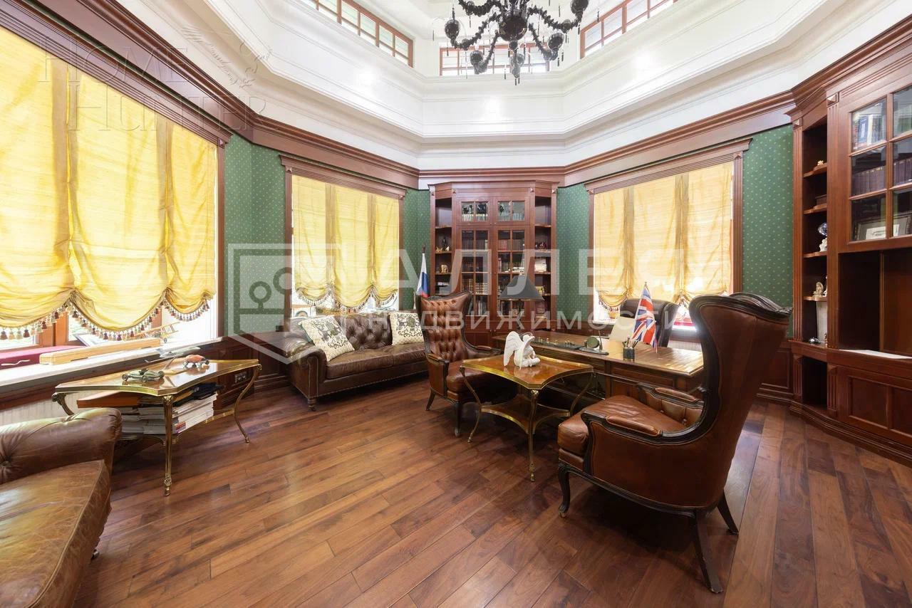 2-этажный коттедж 1 400 м² с отделкой