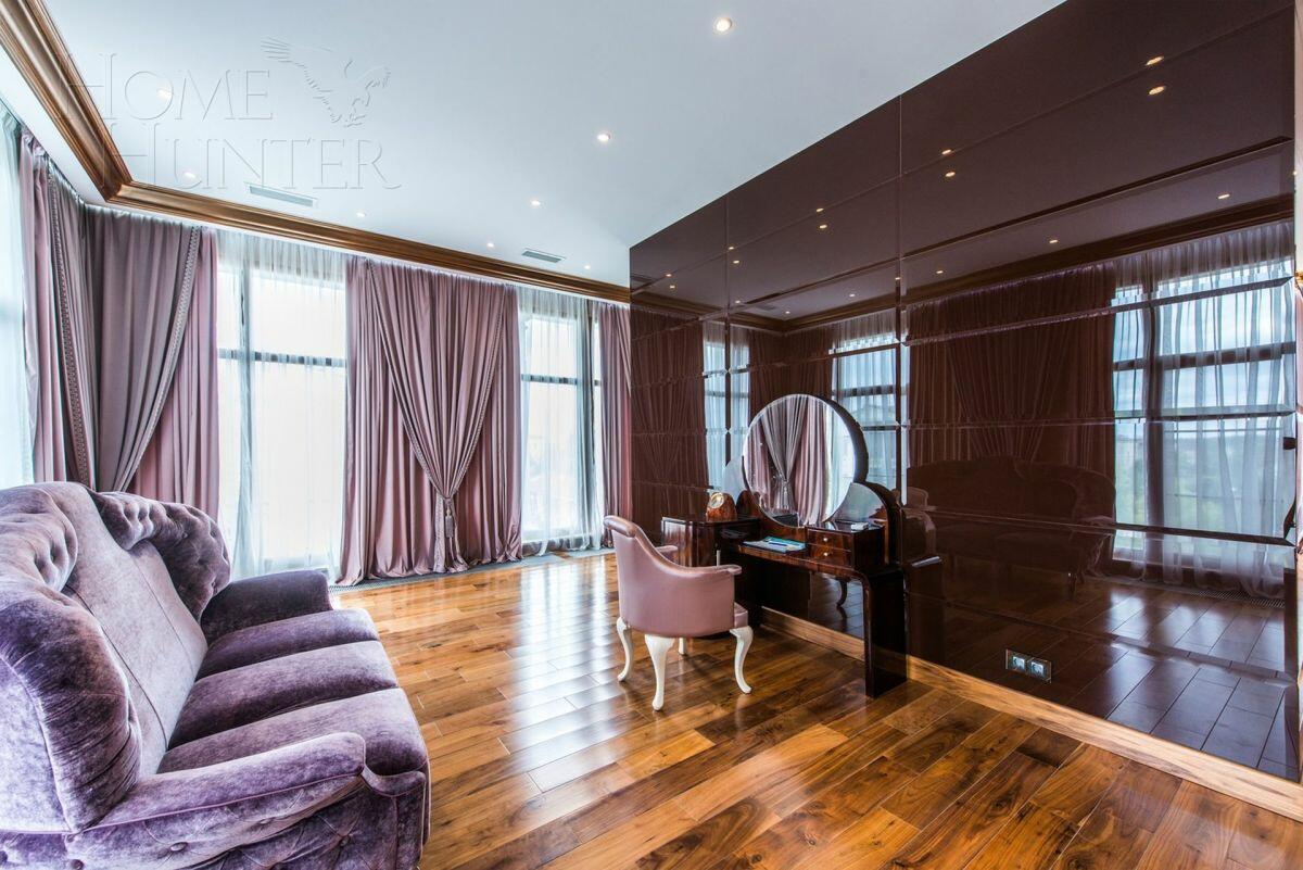 2-этажный коттедж 1 250 м² с отделкой