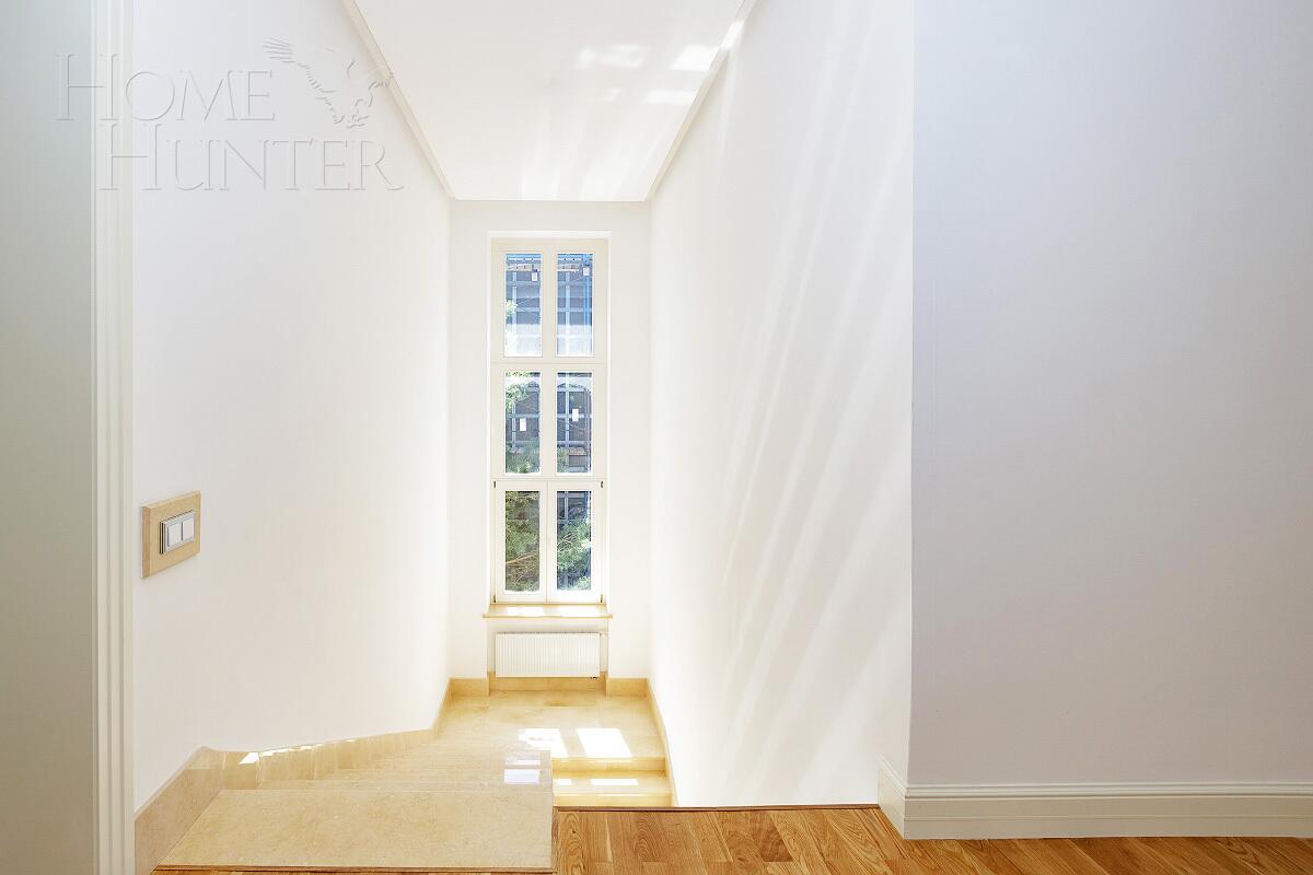 2-этажный коттедж 445.4 м² с отделкой