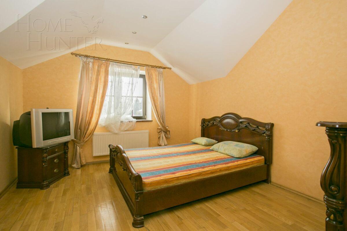 2-этажный коттедж 300 м² с отделкой