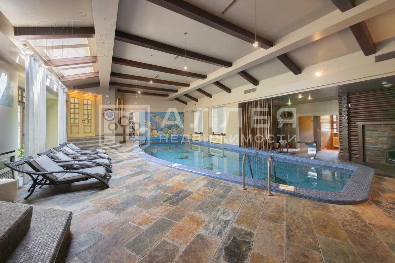 2-этажный коттедж 1 400 м² с отделкой