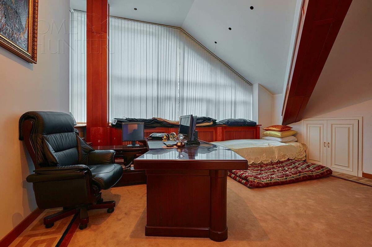 2-этажный коттедж 800 м² с отделкой