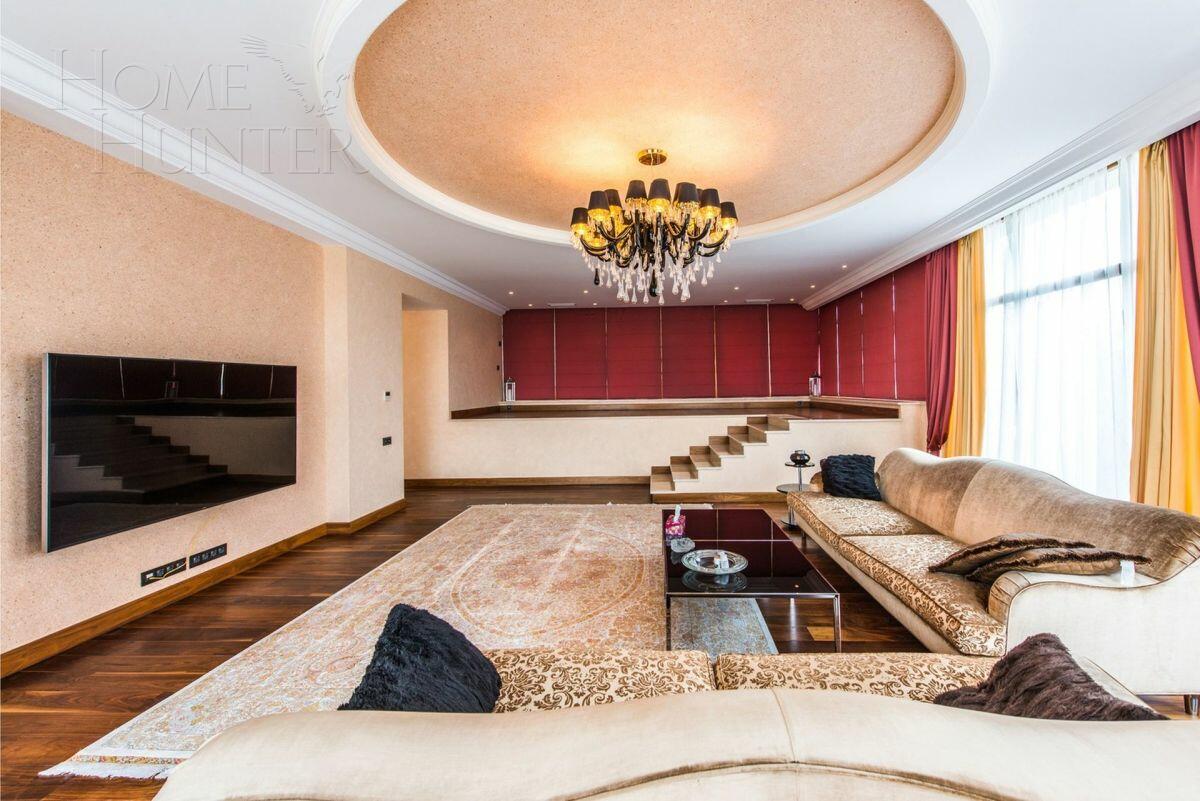 2-этажный коттедж 1 250 м² с отделкой