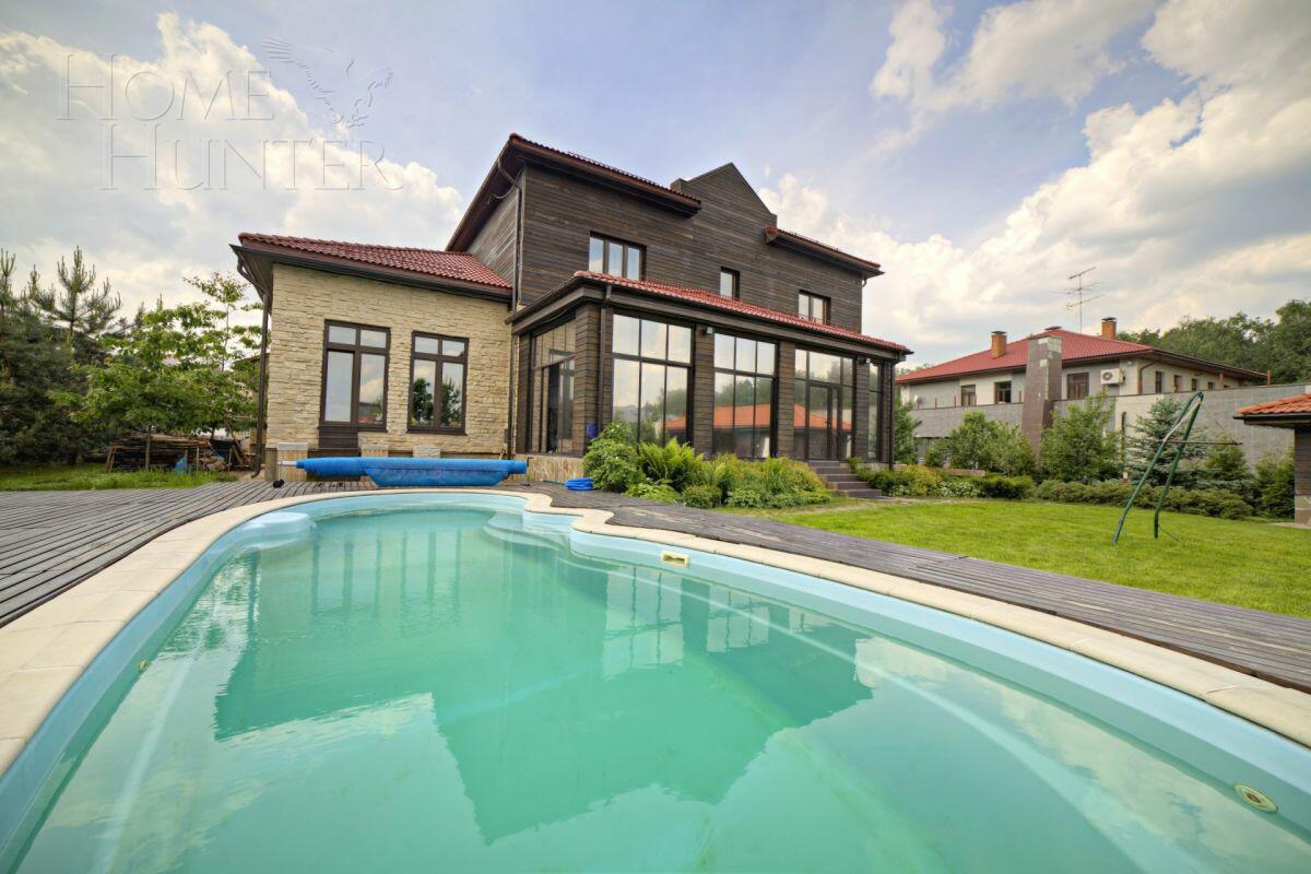 2-этажный коттедж 232 м² без отделки