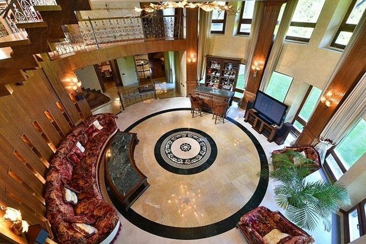 2-этажный коттедж 960 м² с отделкой