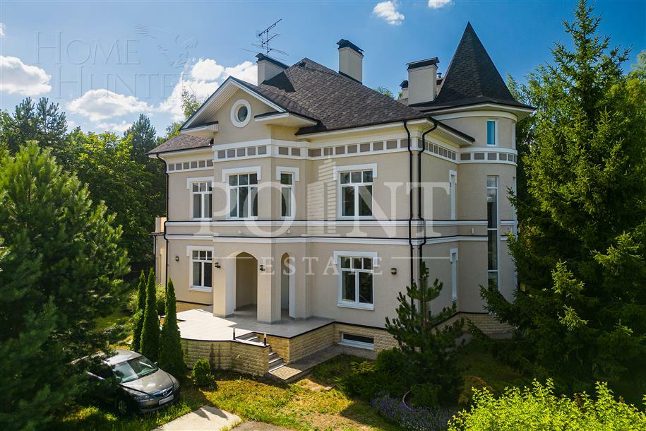 2-этажный коттедж 780 м² с отделкой