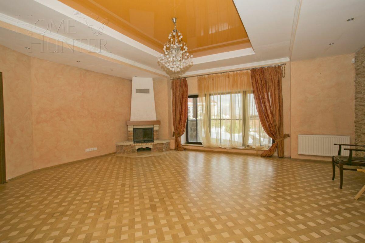 2-этажный коттедж 300 м² с отделкой