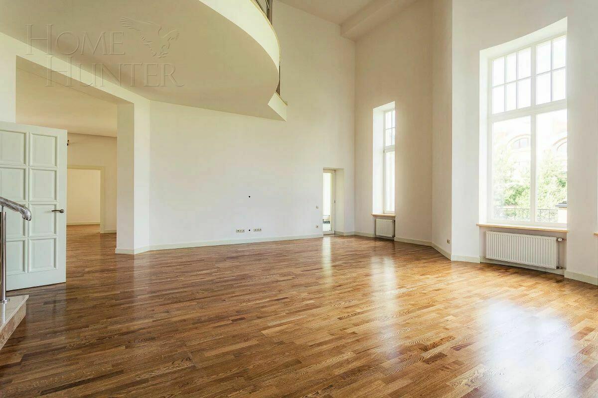 2-этажный коттедж 1 008 м² с отделкой