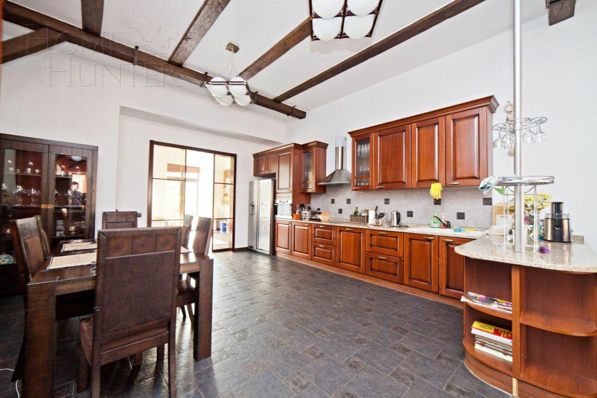 2-этажный коттедж 232 м² без отделки