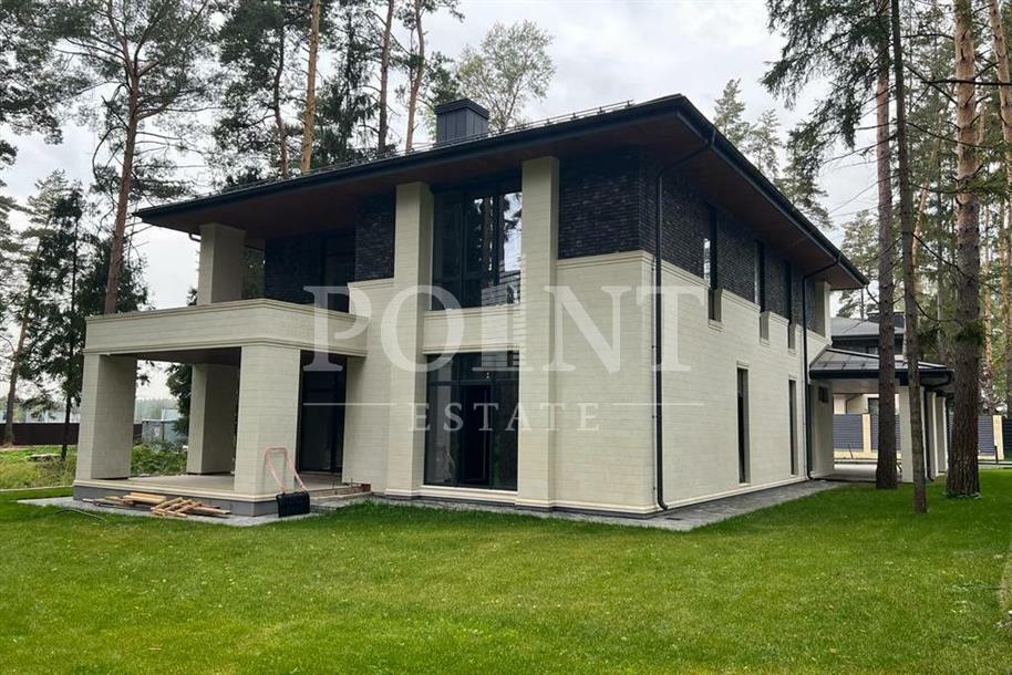 2-этажный коттедж 460 м² без отделки