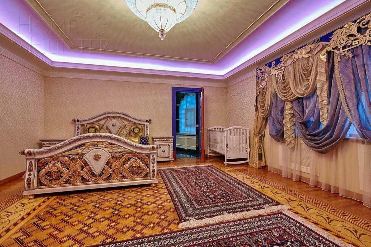 2-этажный коттедж 800 м² с отделкой