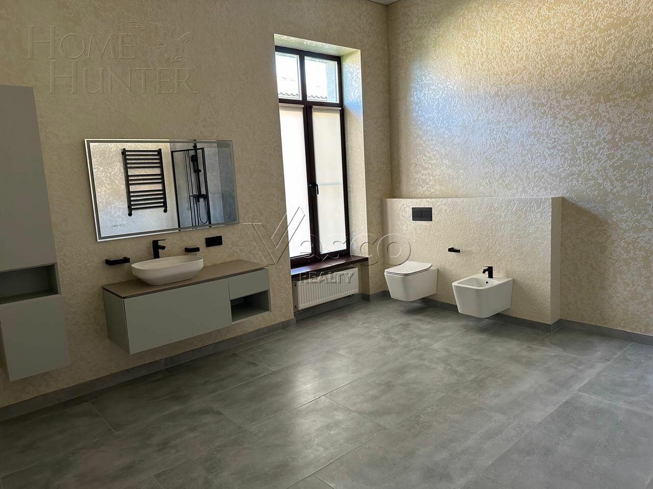 2-этажный коттедж 1 327 м² с отделкой