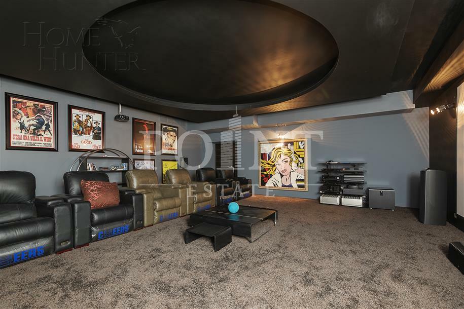 2-этажный коттедж 1 400 м² с отделкой