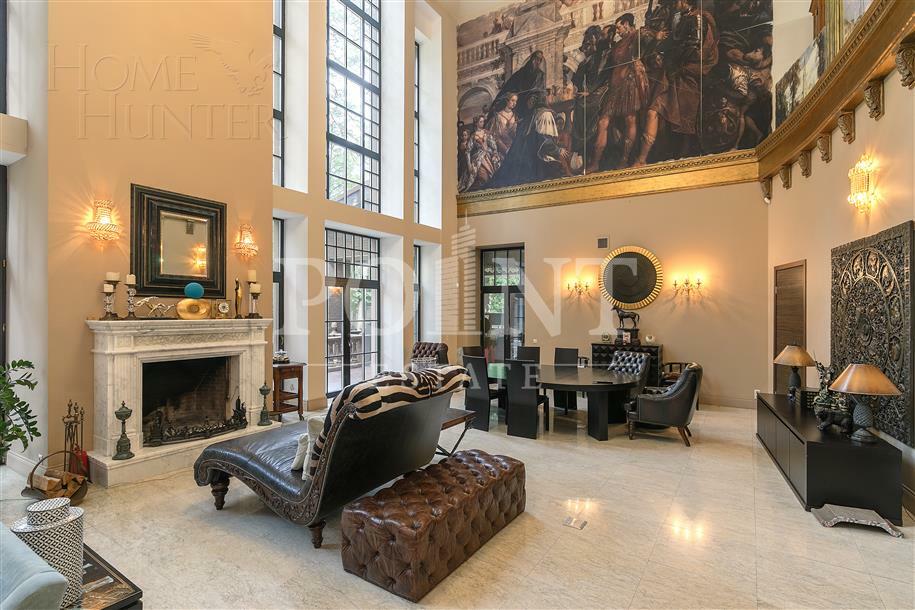 2-этажный коттедж 1 400 м² с отделкой