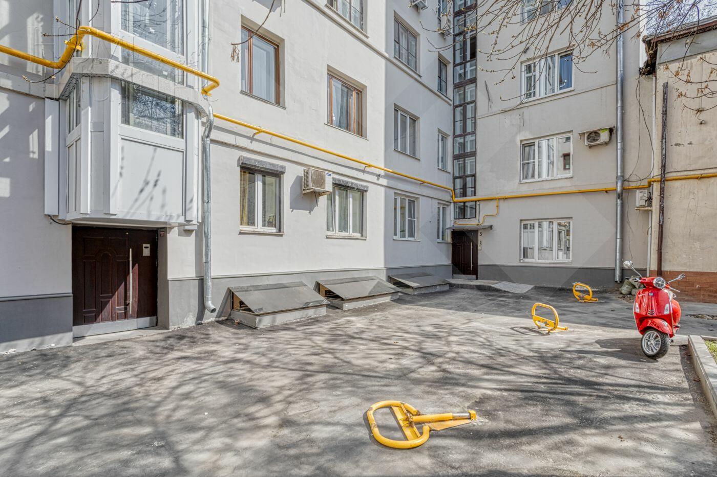 2-КОМН. КВАРТИРА С ОТДЕЛКОЙ 64 М² НА 3 ЭТАЖЕ