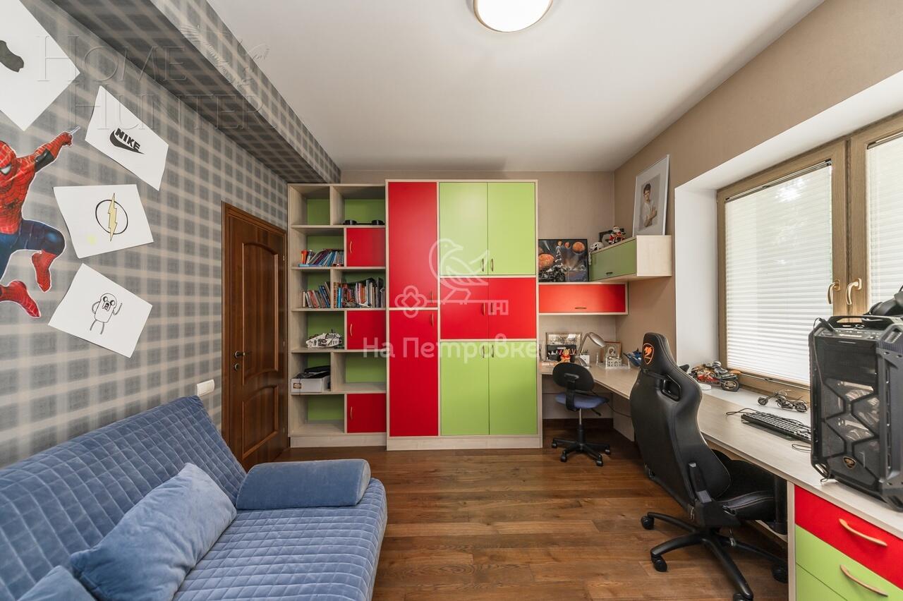 2-этажный коттедж 793 м² без отделки