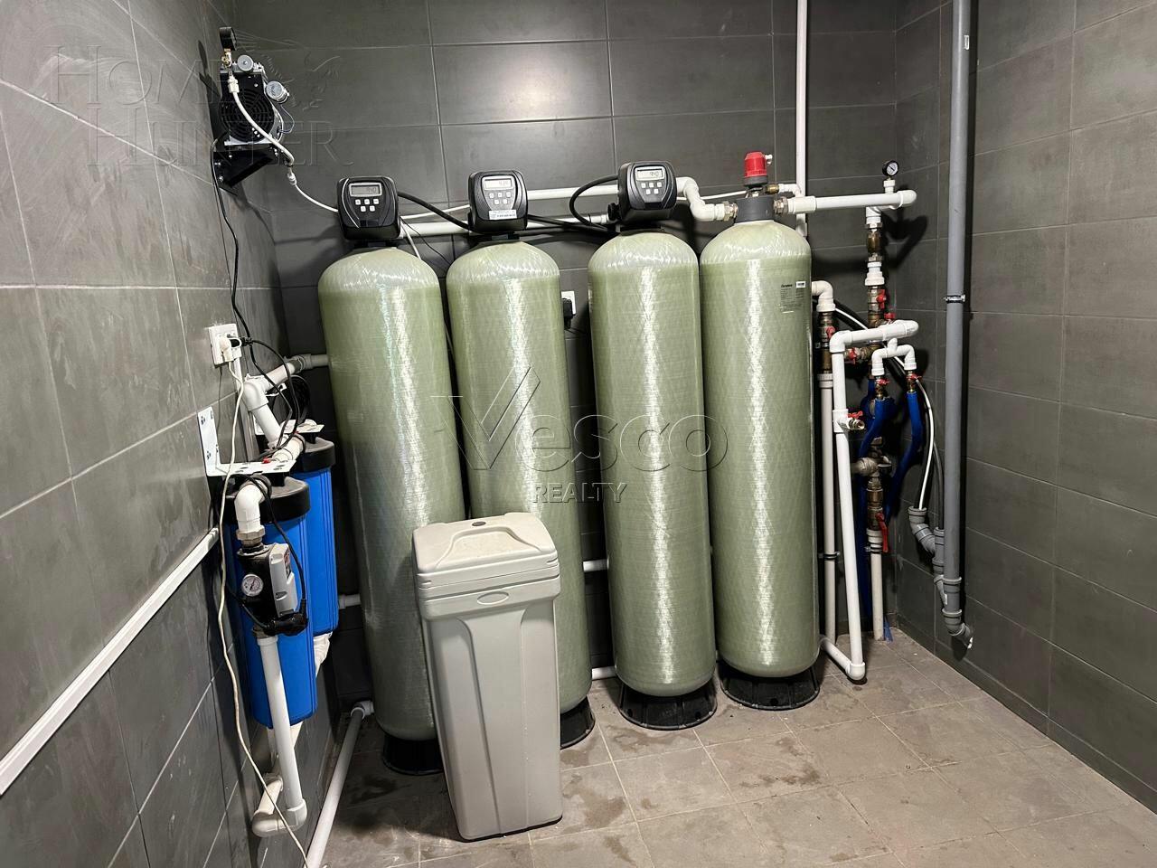 2-этажный коттедж 1 327 м² с отделкой