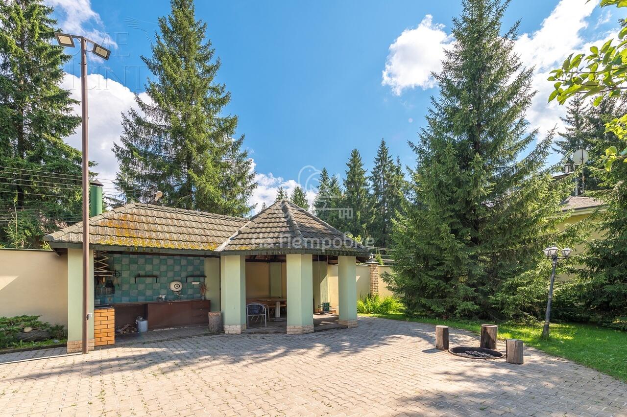 2-этажный коттедж 793 м² без отделки