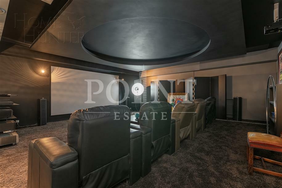 2-этажный коттедж 1 400 м² с отделкой