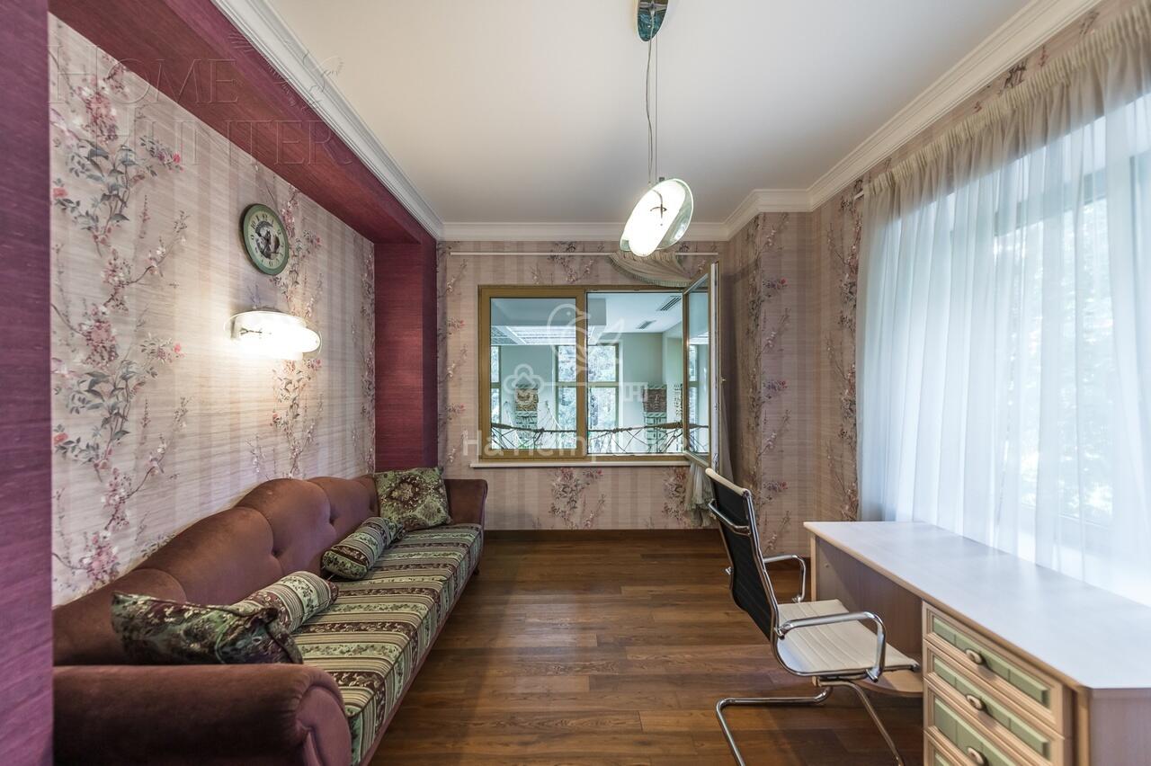 2-этажный коттедж 793 м² без отделки