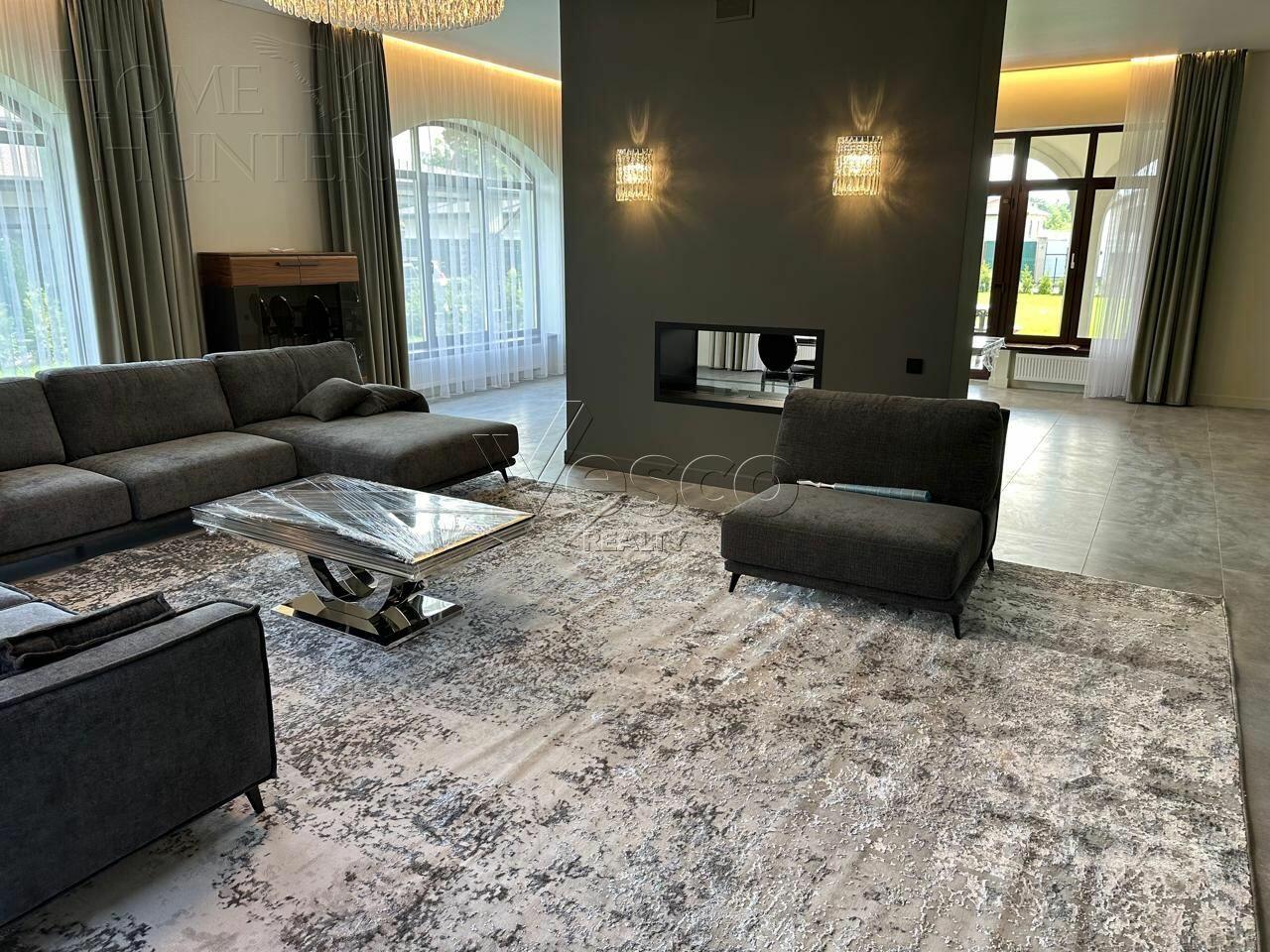 2-этажный коттедж 1 327 м² с отделкой