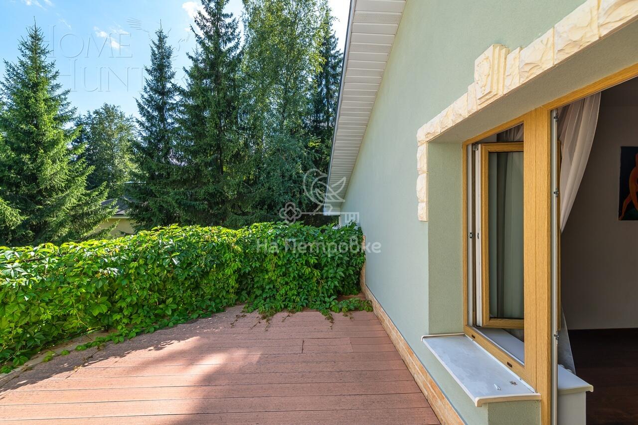 2-этажный коттедж 793 м² без отделки