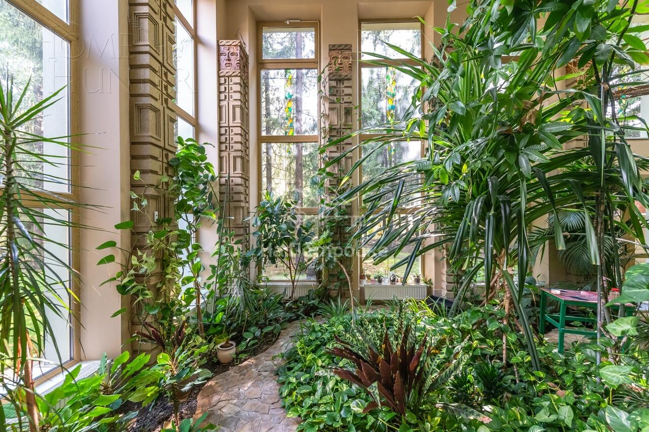 2-этажный коттедж 793 м² без отделки