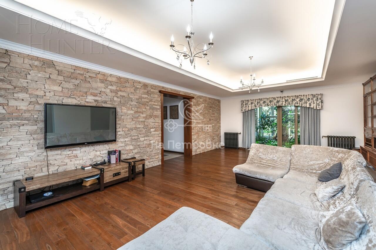 2-этажный коттедж 793 м² без отделки